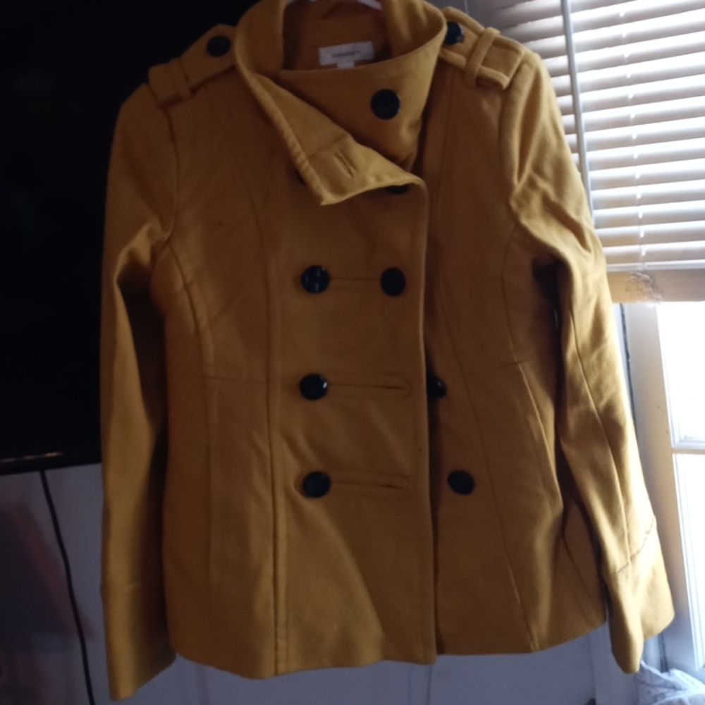 Dress barn coat. Mustard yellow. Size medium. - Picture 1 of 5